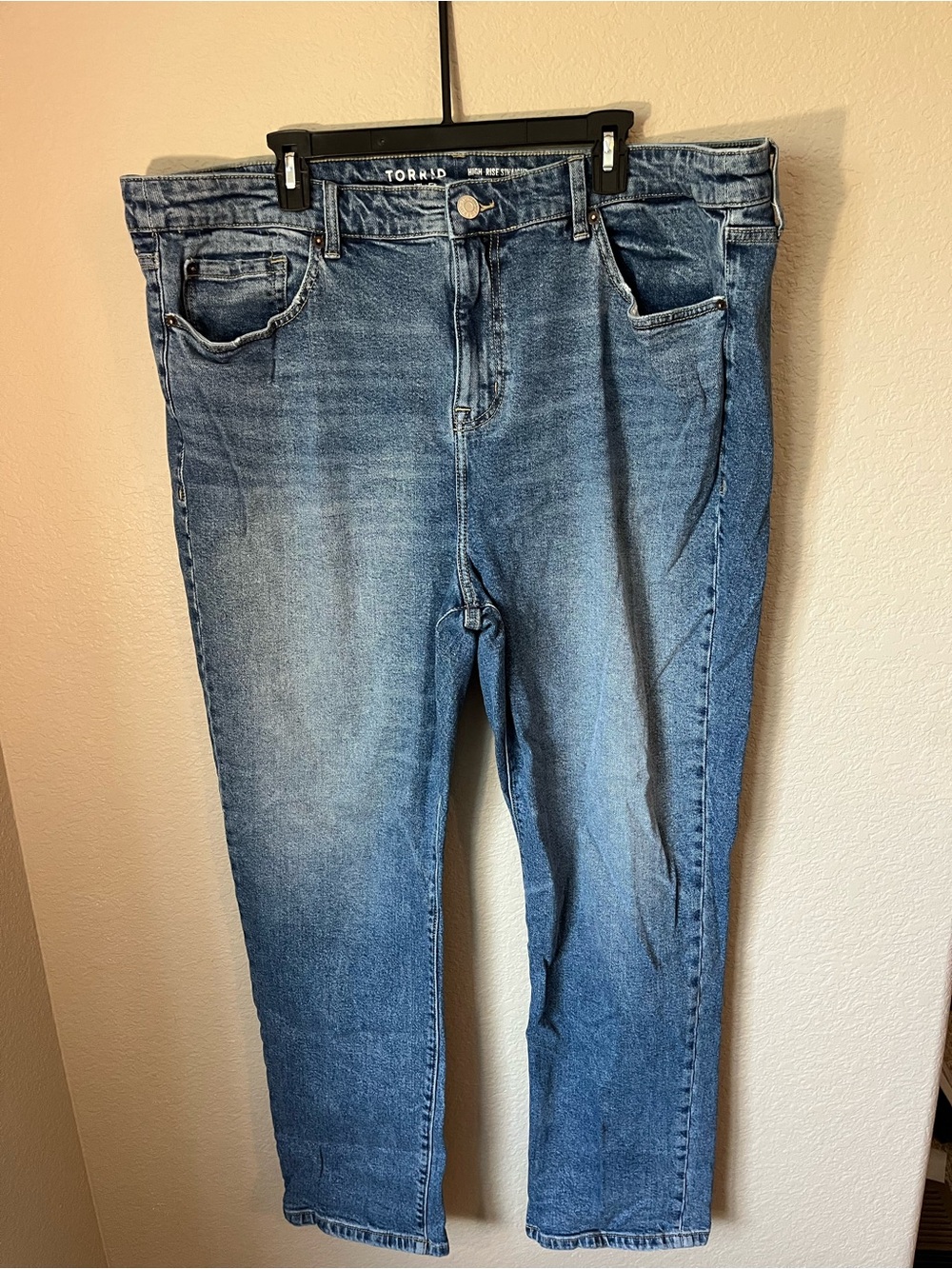 Torrid 20R High Rise Straight Classic Denim Jeans Blue Stretch Plus Size